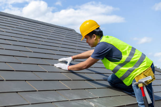 Best Hot Roofs  in Toppenish, WA